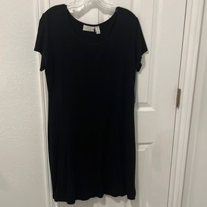 Chicos black easy care t shirt dress with slightly flared skirt